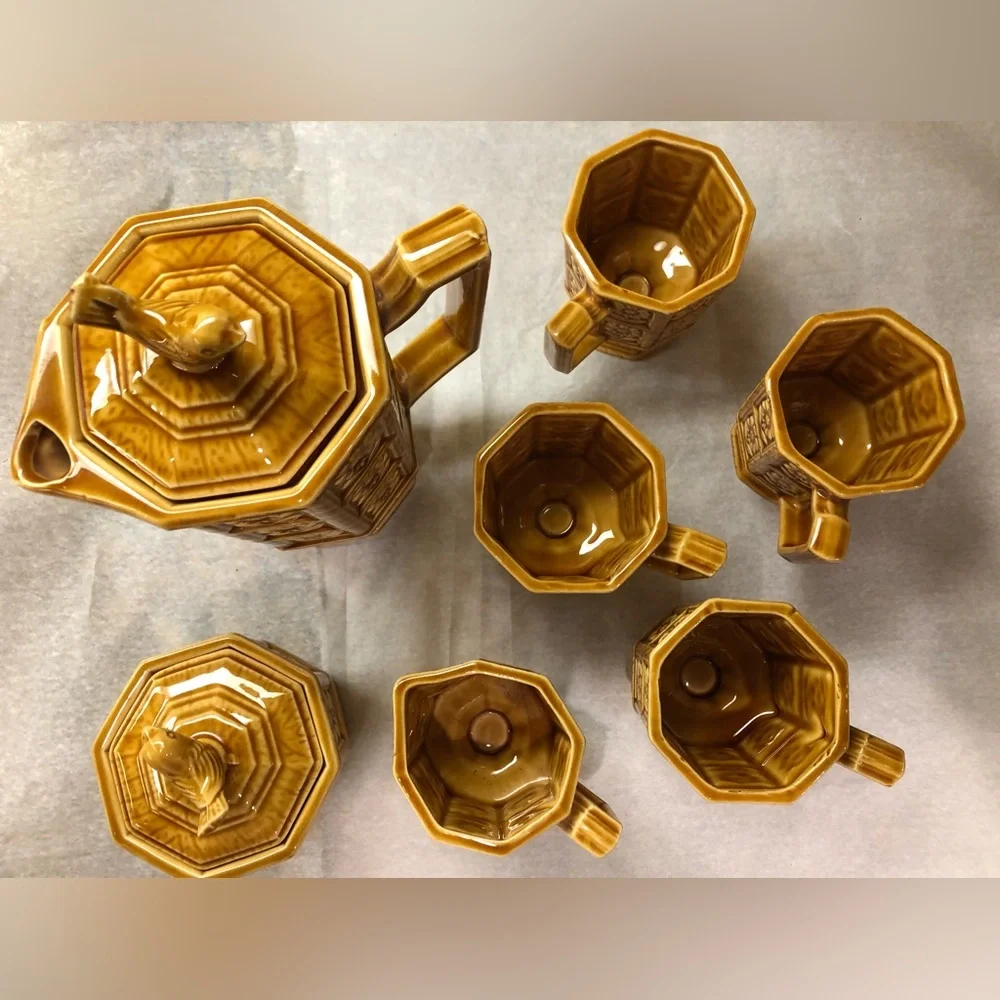 Vintage Retro Daisy Coffee Pot Creamer Sugar & Octagon Mugs 9 Piece Set RARE